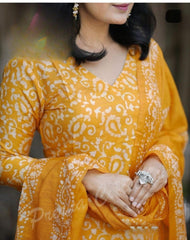 Women Cotton Yellow Kurta Pant with Dupatta Set