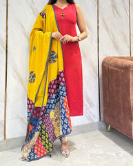 Women Cotton Red Sleeveless Kurta Pant and Dupatta set