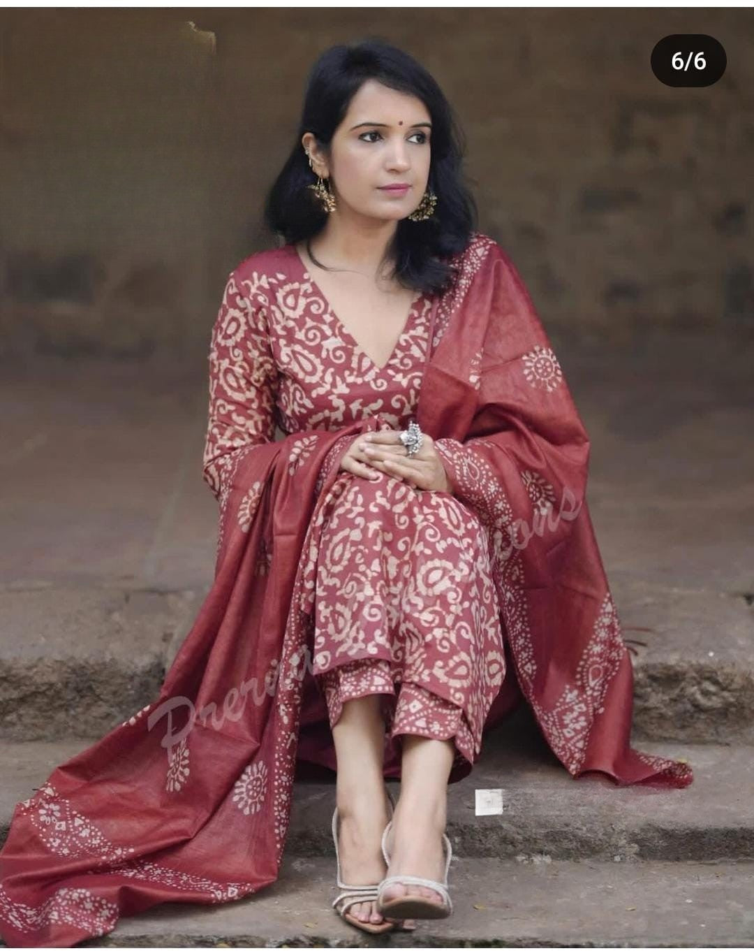 Women Cotton Red Kurta Pant with Dupatta Set