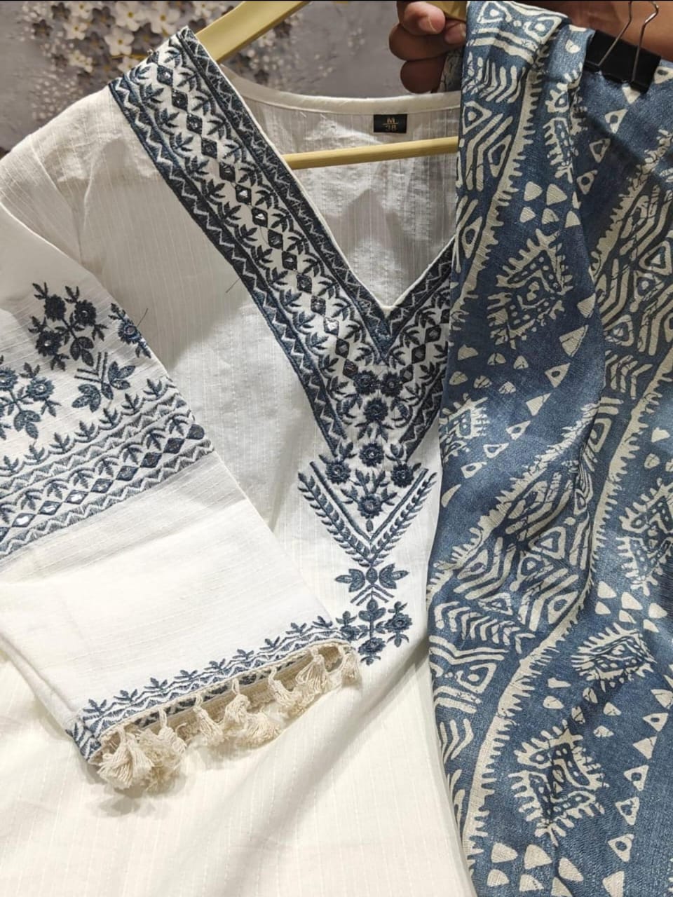 Women Katha Cotton Blue Kurta Pant and Dupatta set