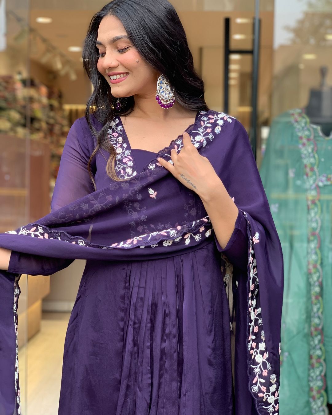 Women Purple Cotton Kurta Pant and Organza Dupatta set