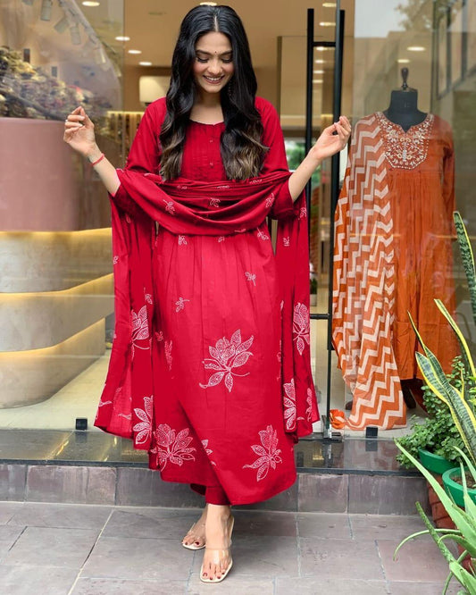 Women Cotton Red Kurta Pant and Dupatta set
